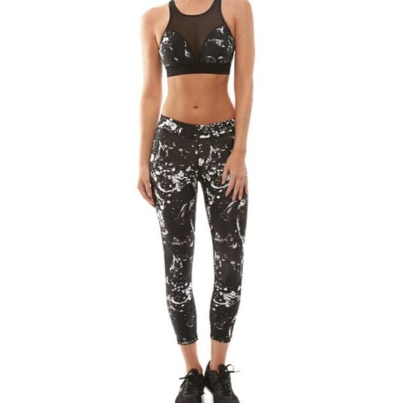 HPE Black Graffiti Workout Leggings Size XS - Picture 4 of 14